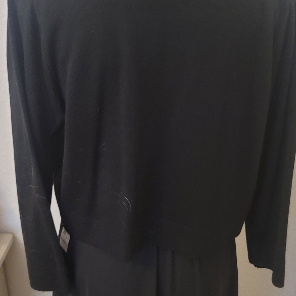 Sweater - Picture 3 of 8